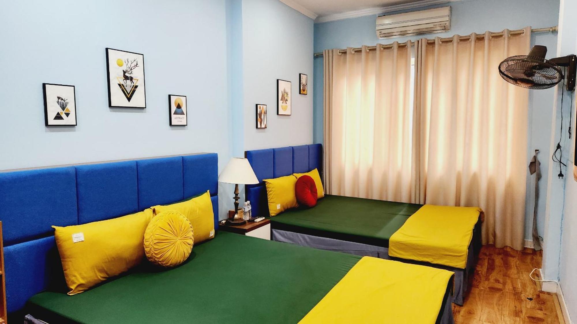 Hanoi Cozy Homestay Long Bien Bagian luar foto